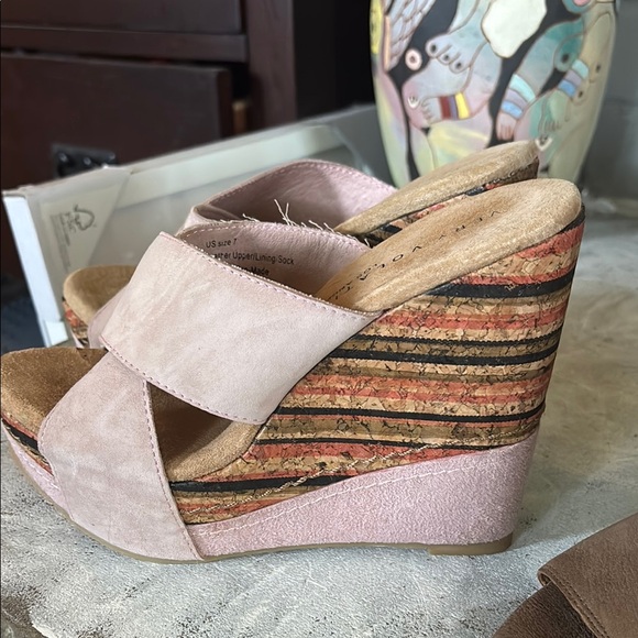 VERY VOLATILE ~Pink Suede Mules with Comfort Sole Super High & Sexy - Picture 2 of 5
